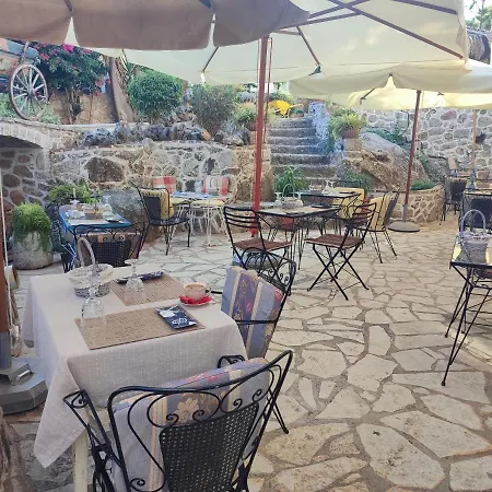 Hotel Archontiko Art 3*