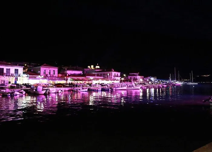 Archontiko Art 3* Galaxidi